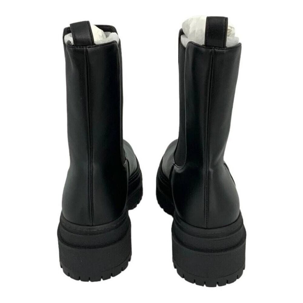 Good American Chelsea Boot - Picture 9 of 9